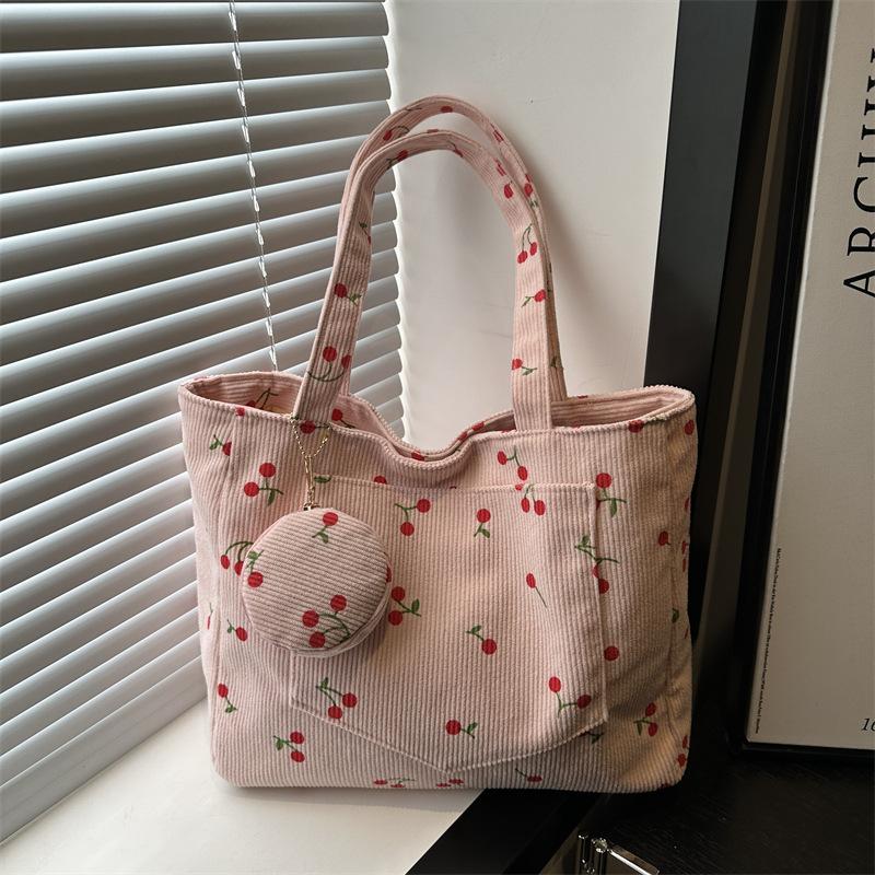 

Large capacity shoulder armpit bag, new beautiful summer fresh large capacity lightweight versatile portable tote bag розовый