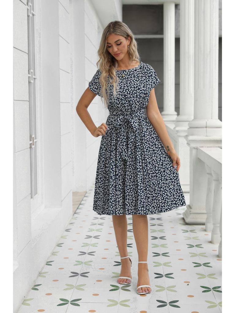 2025 European & American Summer Floral Lace Dress - Casual Short-Sleeved Pleated Skirt