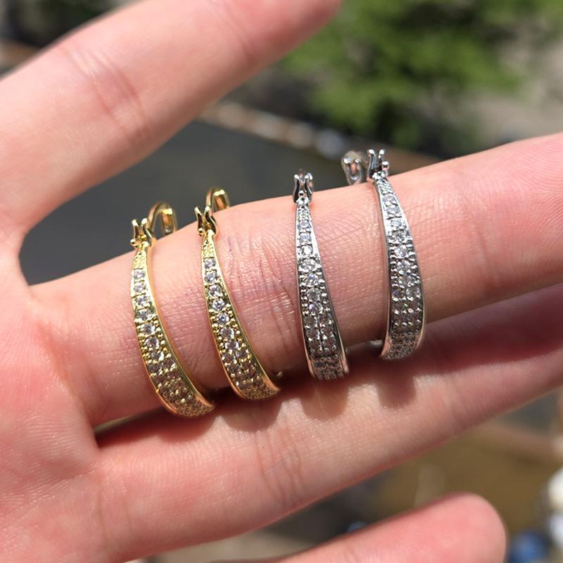 

New fashionable U-shaped earrings with European and American personality and temperament earrings золотий