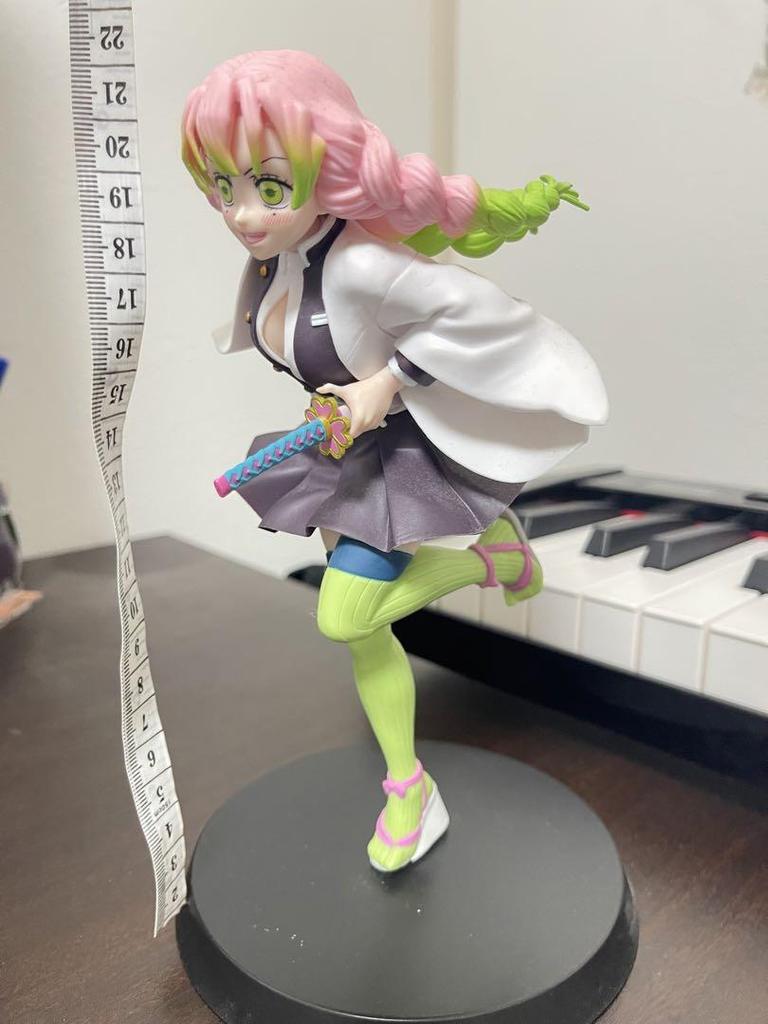 [USED] Demon Slayer: Kimetsu no Yaiba Mitsuri Kanroji figure, approximately 20cm