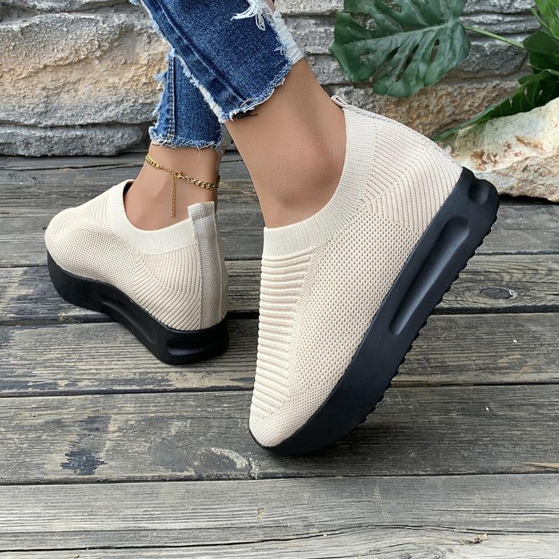 One-pedal shoes women's new fly-woven sneakers mesh breathable lazy thick-soled large-size women's shoes