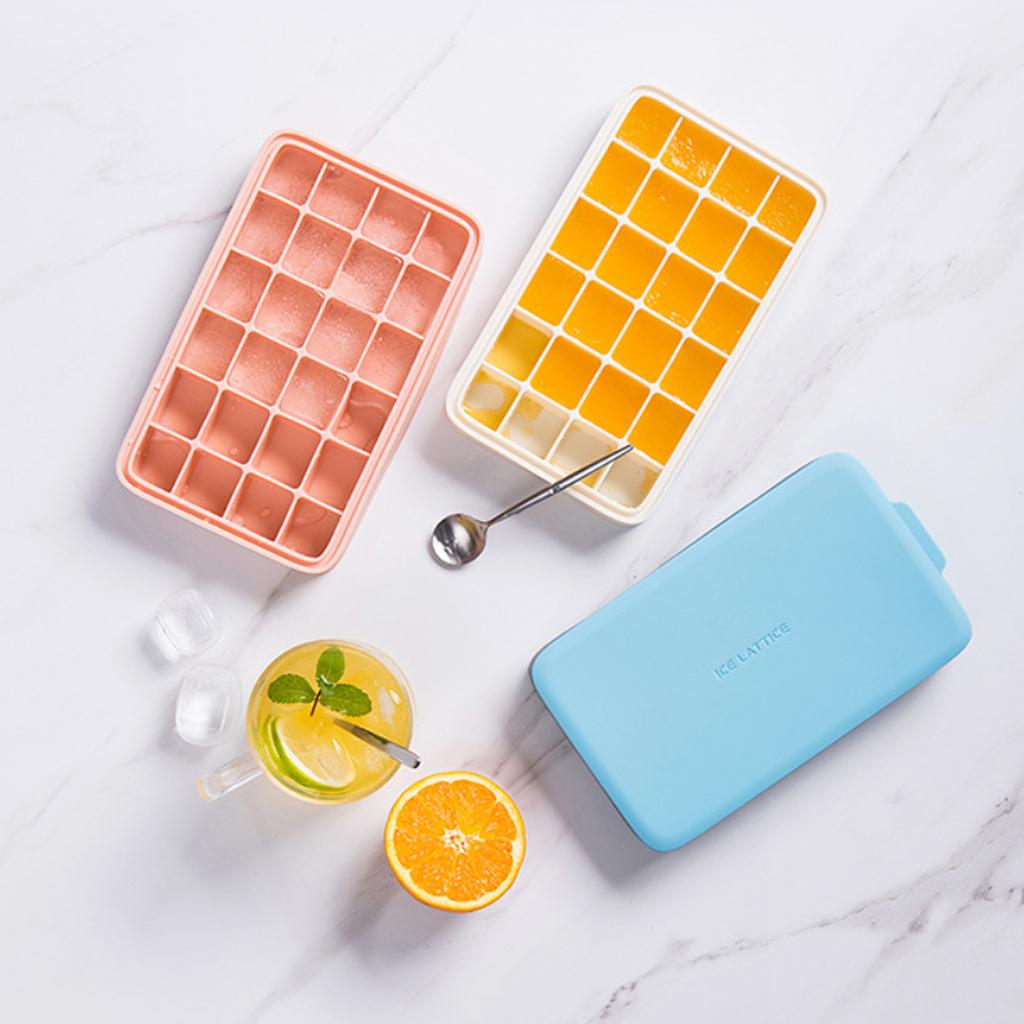 Einfach zu lösende Eiswürfelformen mit Deckel Lazy Artifact Flexibel Sicher Eiswürfelformen Frieren Sie Ihre Hände nicht Langlebig Küche