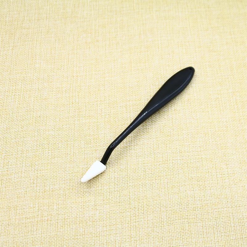 Art Student Sketch and Blending Smudge Stick for Highlighting and Detailing on Cotton Paper