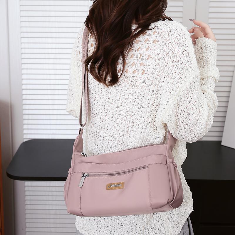 Women's Bag Large-capacity Commuter Bag Multi-layer One-shoulder Sling Dumpling Bag