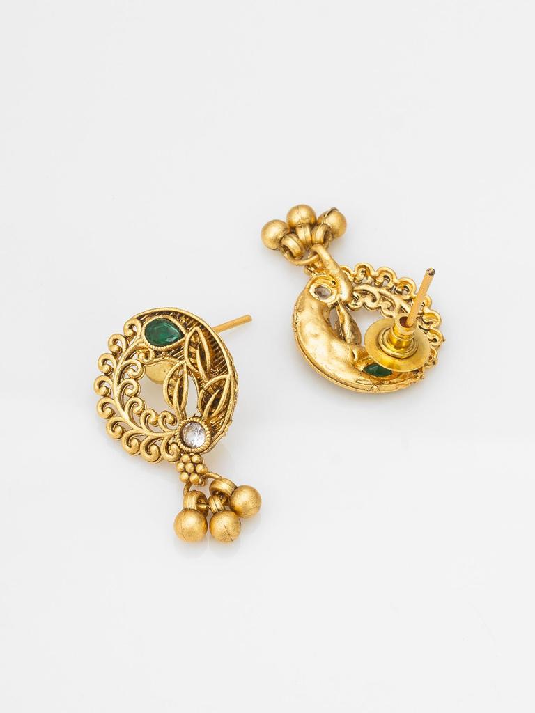 Gold-Plated Green Stone-Studded & Beaded Jewellery Set