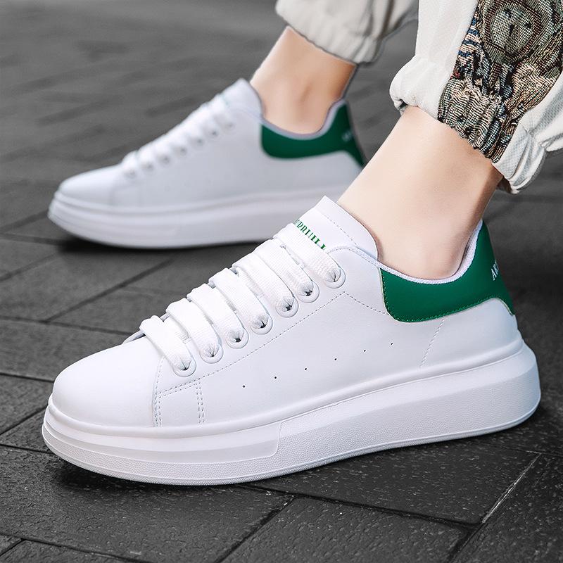 Pantofi bărbați 2025 primăvară și toamnă McQueen casual confortabil tineresc versiune coreeană trend pantofi simpli albi pantofi de bord respirabili versatili