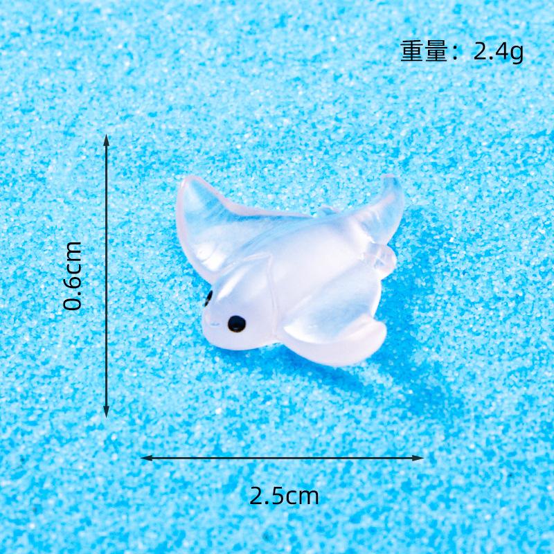 10-30pcs Cute Manta Ray Luminous Ocean Animal Ornament Resin Craft Cute Ocean Animal Miniature Figurines DIY Mini Animals Statue