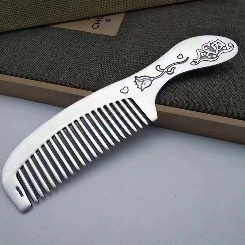 

Elegant Silver Anti-Static Long Handle Comb for Luxurious Hair Care