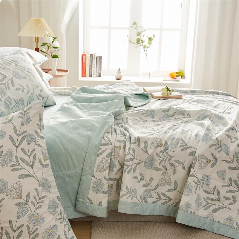 Nanjiren Green Wind Chime Printed Summer Quilt