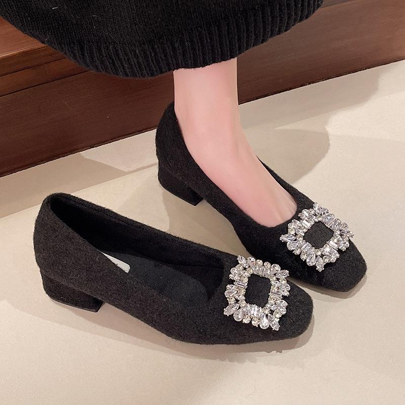 Xiaoxiangfeng thick heel square head rhinestone high-end single shoes women's shoes 2025 spring new high heels temperament commuter shoes