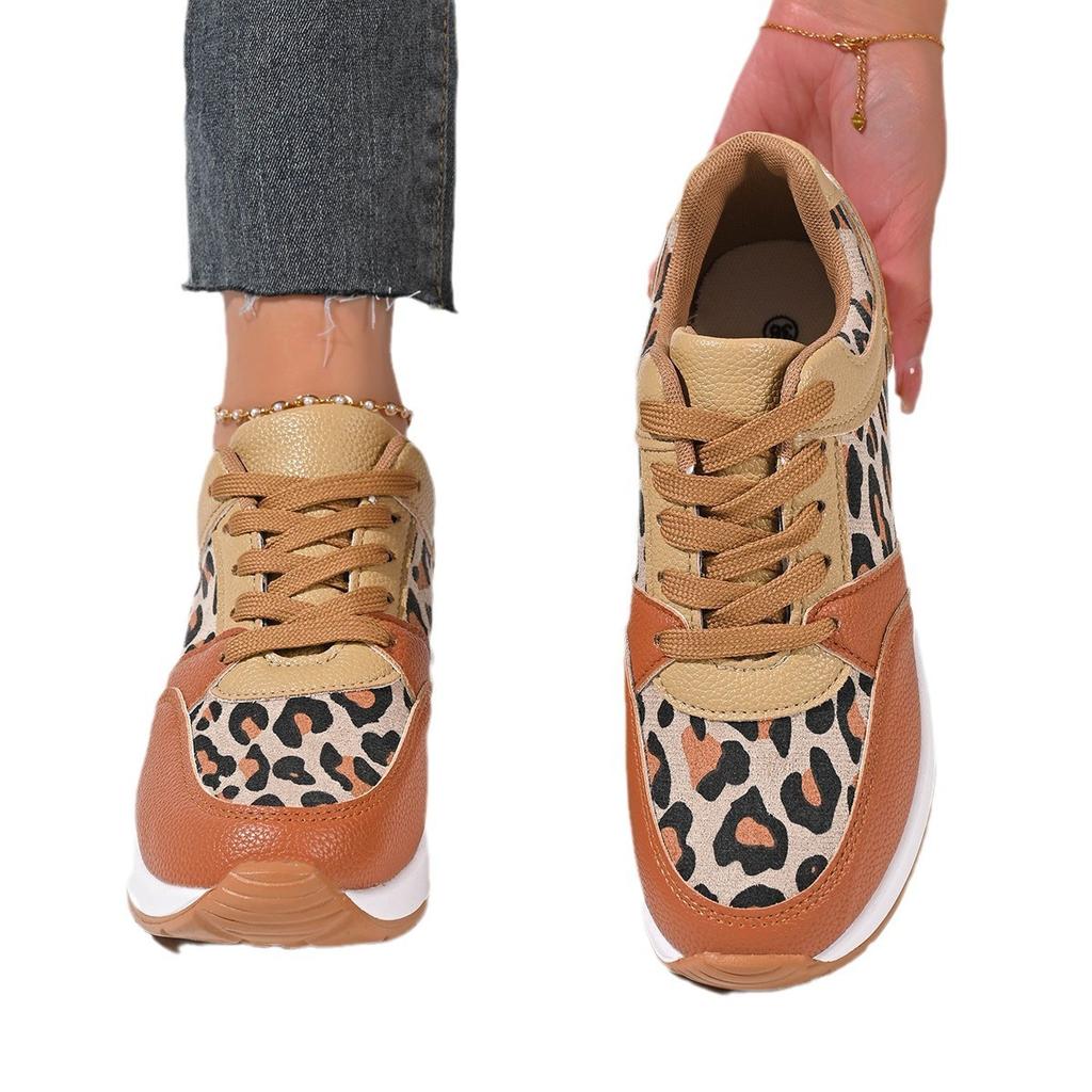2025 New Flat Leopard Print Lace-Up Casual Sneakers Women's Plus Size All Seasons Single Shoes Running Shoes