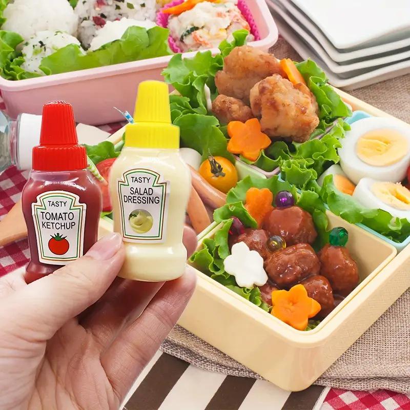 Portable Mini Squeeze Bottle for Tomato Salad Dressing and Honey Dispenser