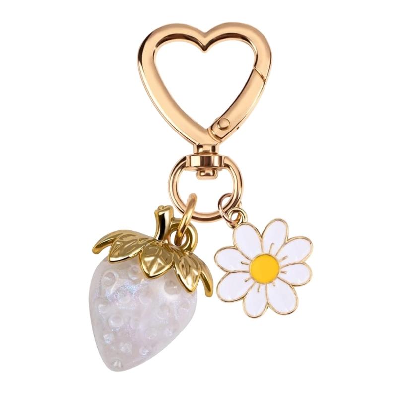Romance Heart Shaped Resin Keychain With Strawberry Daisy Designs Portable Sturdy for Keys Bags Gifts