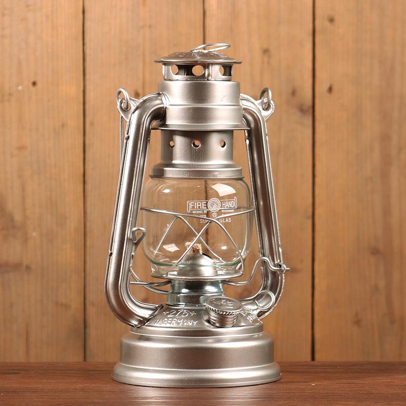 Retro Nostalgic Multi-Color Kerosene Horse Lamp - Portable Outdoor Camping & Decorative Lamp