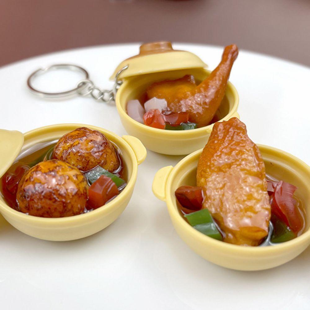 

Chinese Style 3D Simulation Casserole Mini Casserole Keychain Kitchen Toys