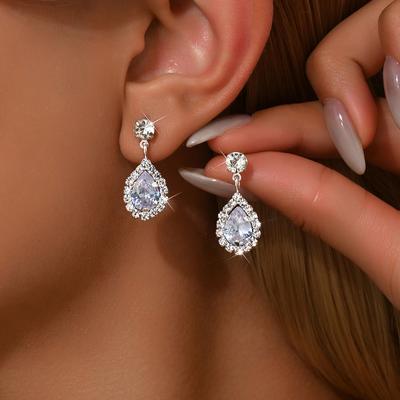Boucles d'oreilles pendantes Goutte d'eau Style Médiéval Tempérament Personnalité Simples Polyvalentes Boucles d'oreilles de Bureau Accessoires pour Femmes