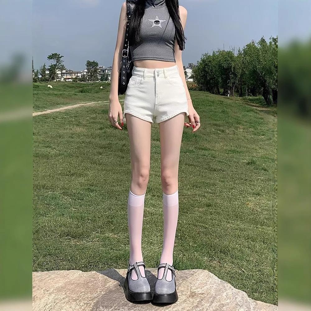 Women's High-Waist Black Double Buckle Denim Shorts - A-Line Petite Summer 2025 Trend