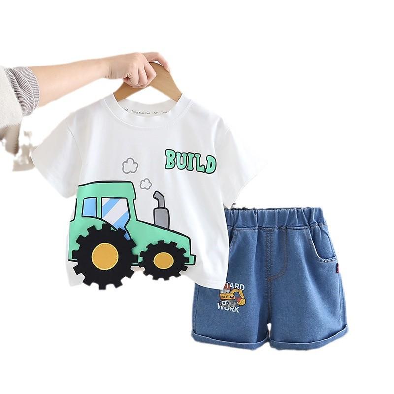 Boys' Summer 2025 Cartoon Tractor Short Sleeve & Shorts Set