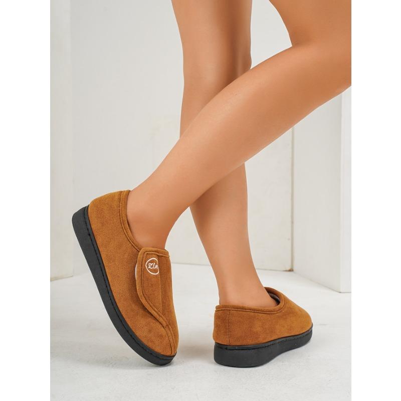 

Зимние теплые домашние тапочки из нескользящего хлопка, а также бархатная и утолщенная верхняя одежда из хлопка на липучках 40-41 коричневый