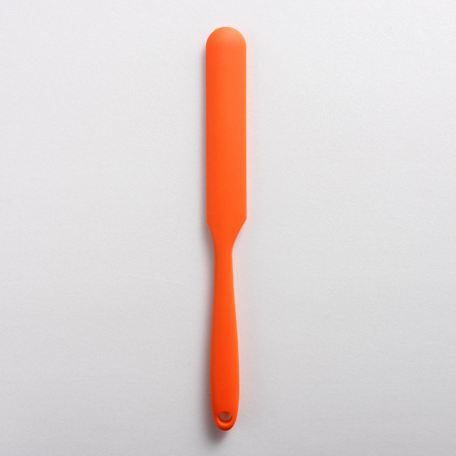 

Маленький цельный силиконовый маленький длинный скребок, инструменты для выпечки, скребок для масла, нож для смешивания шоколадного сливочного крема, лопаточка для торта оранжевый