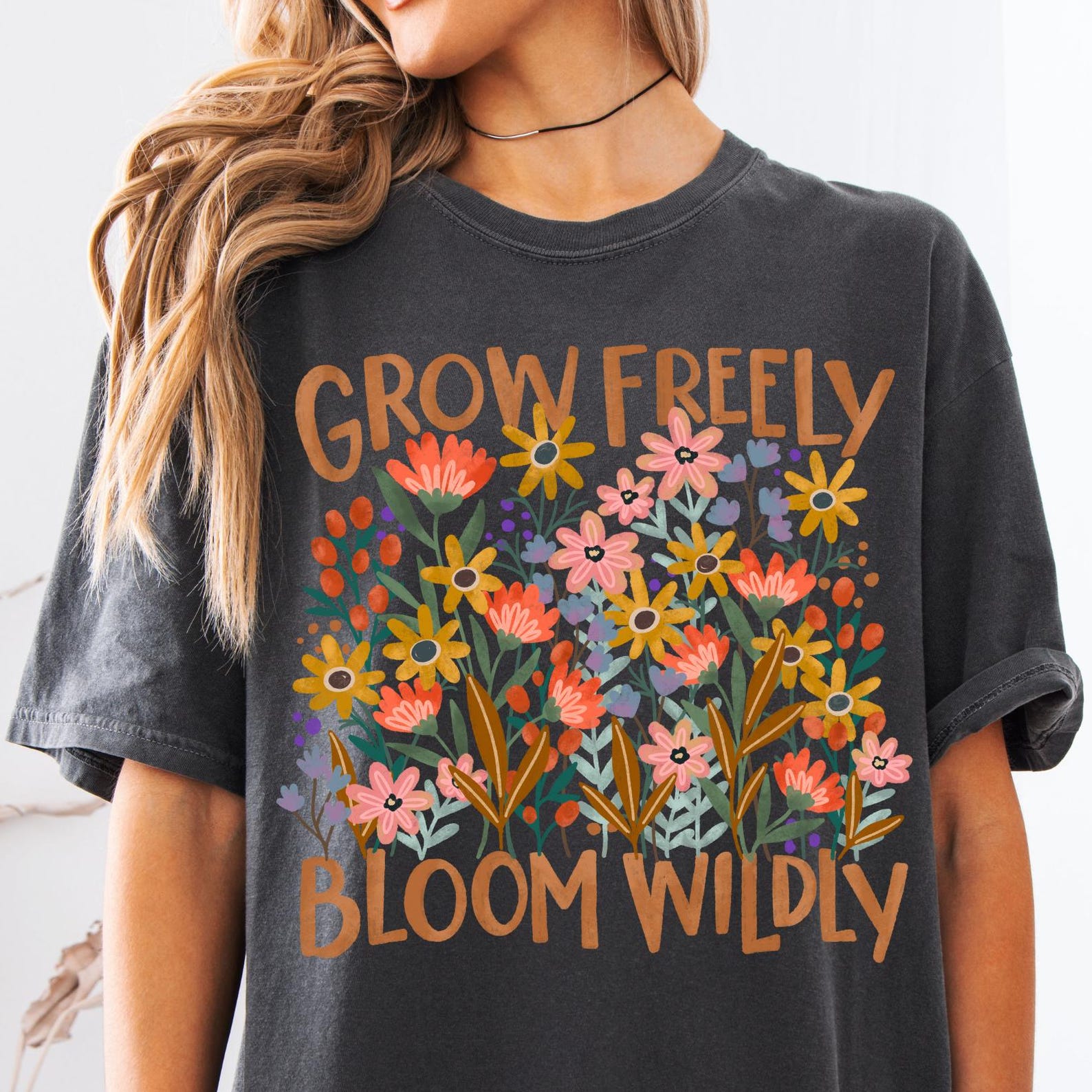 Grow Freely Bloom Wildly Comfort Colors® T-Shirt, Mental Health Shirt, Inspirational Retro Flower Shirt, Boho Floral Motivation Tee 4XL