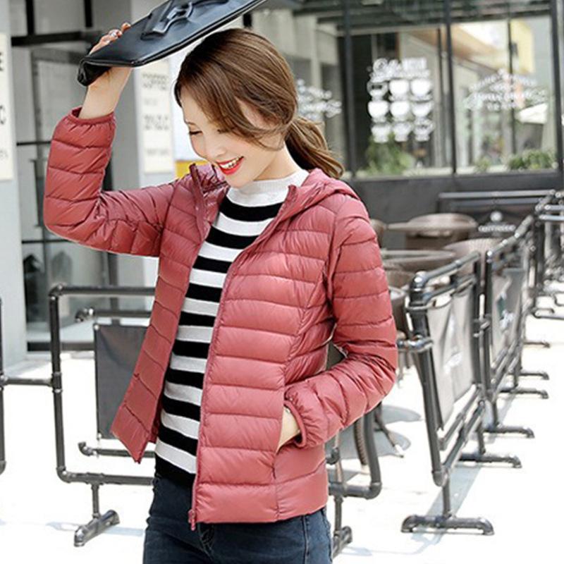 2024 autumn and winter new breathable and light hooded down jacket women's short four-season fashion slim jacket