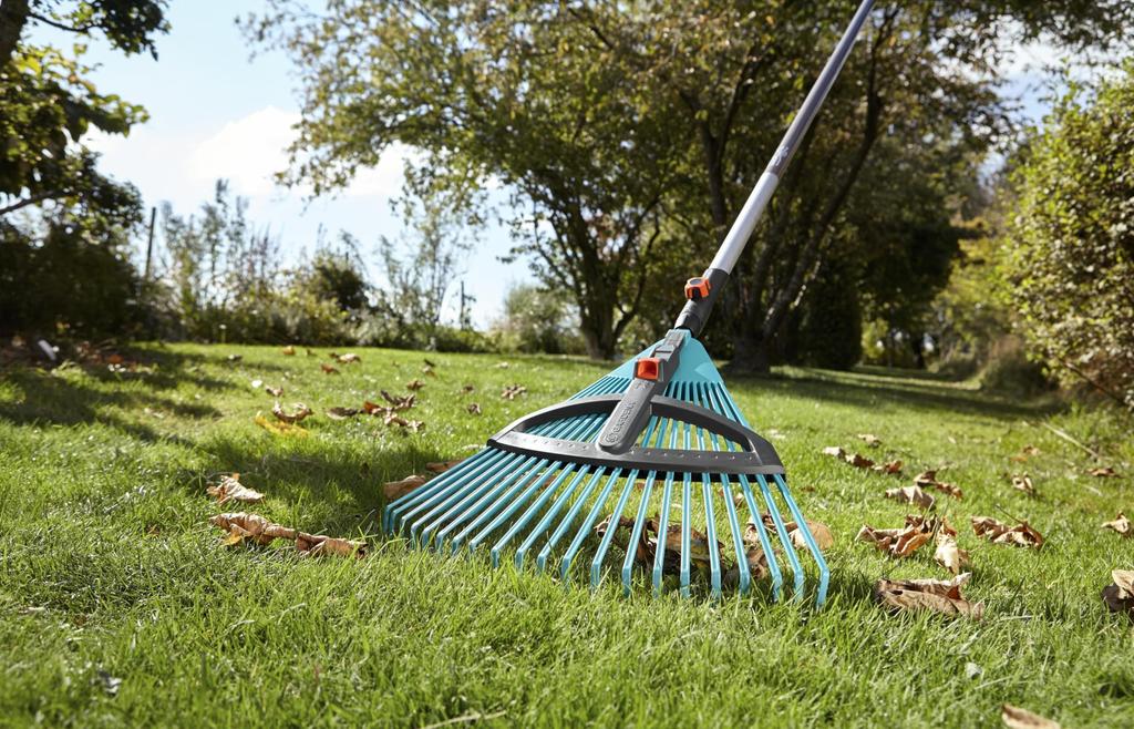 GARDENA Plastic Combi Product Up to 25 Years Rake, System, Turquoise, 35-52cm Wide, 3099-20, Warranty