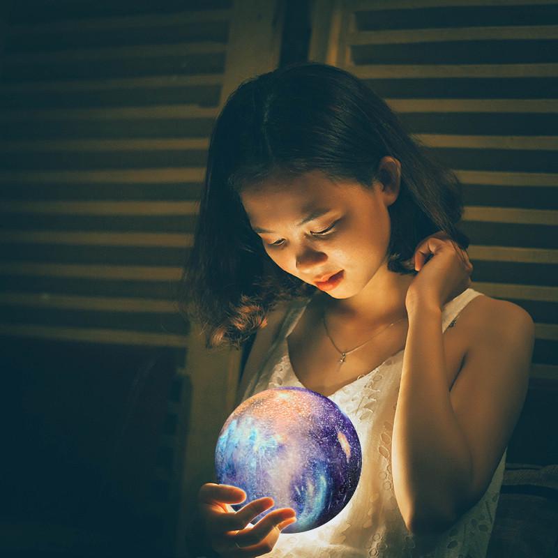 3D Planetenlampe 16 Farben LED Mondlampe Nachtlicht USB Wiederaufladbar