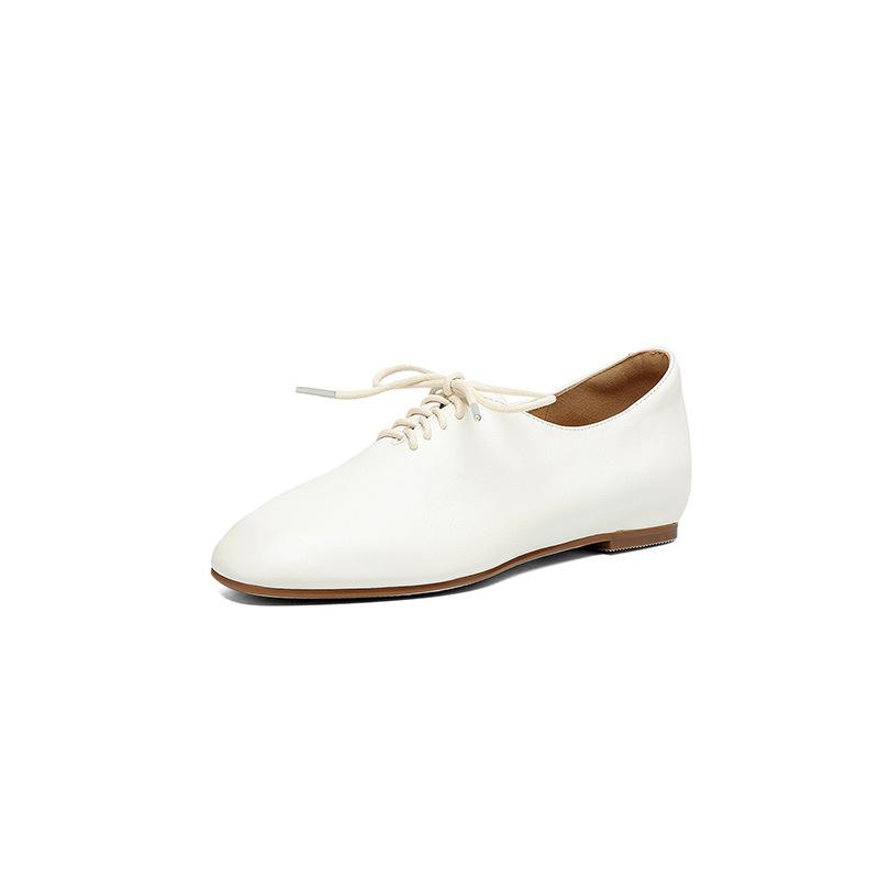 Inner height-increasing little white shoes women's 2025 new first-layer cowhide soft-soled single shoes with skirts, soft white small leather shoes