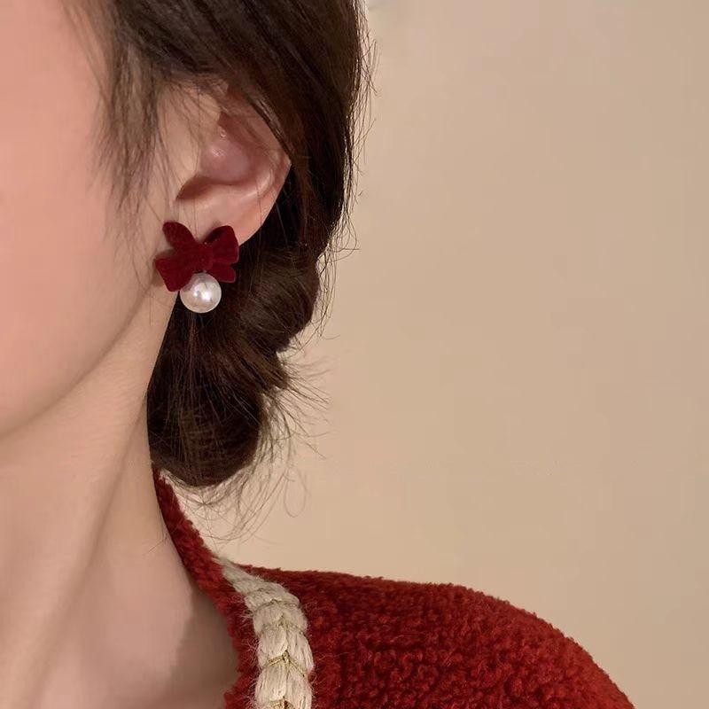 Velvet bow earrings for women, new bestseller, high-end niche design earrings, sweet and versatile earrings