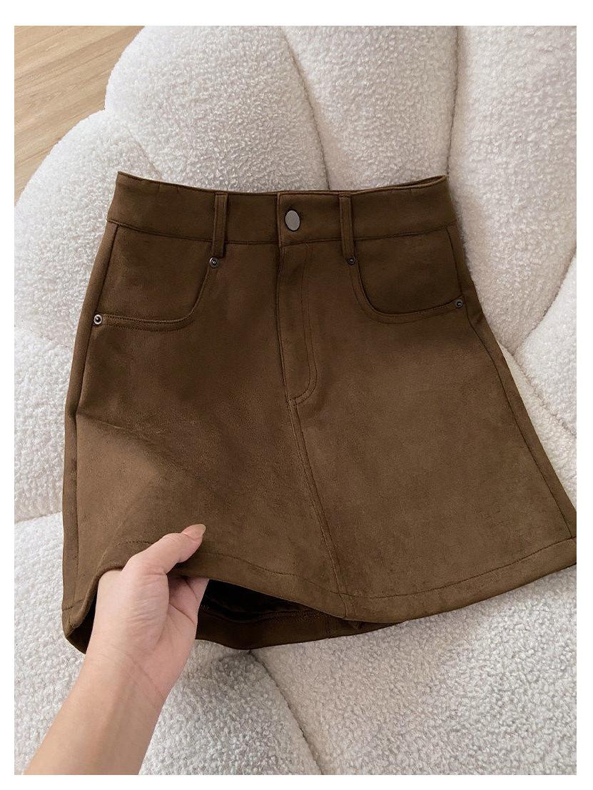 

Women s Retro Brown Suede High-Waisted A-Line Skirt in Coffee - Petite Short Skirt for Spring & Autumn 2026 4XL