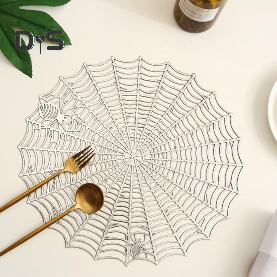 Placemat Spider Web Shape Table Mat Easy To Clean Heat Resistant Table Placemat for Home Halloween Decor