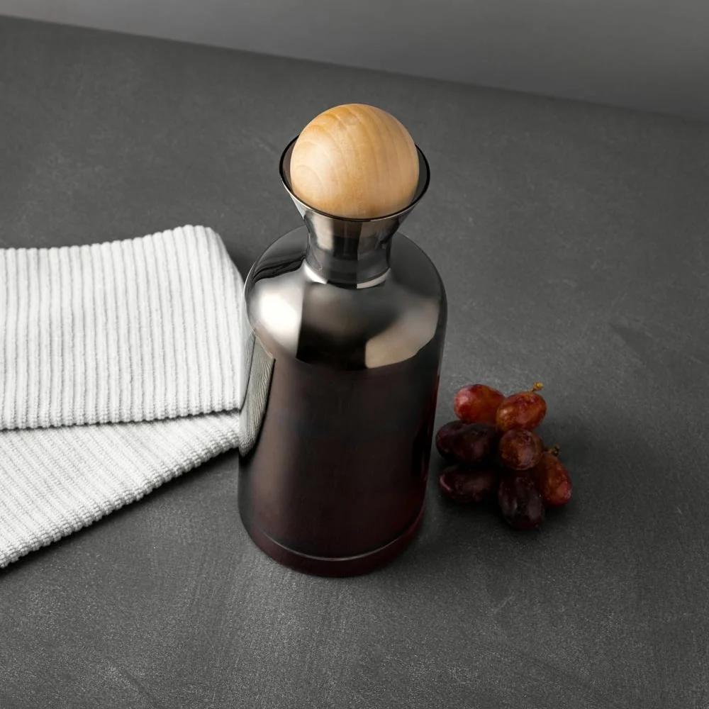 Stylish Glass Carafe with Rubber Wood Stopper Ideal Serving Water Juice Cocktails Kitchen Decor Dining Essentials