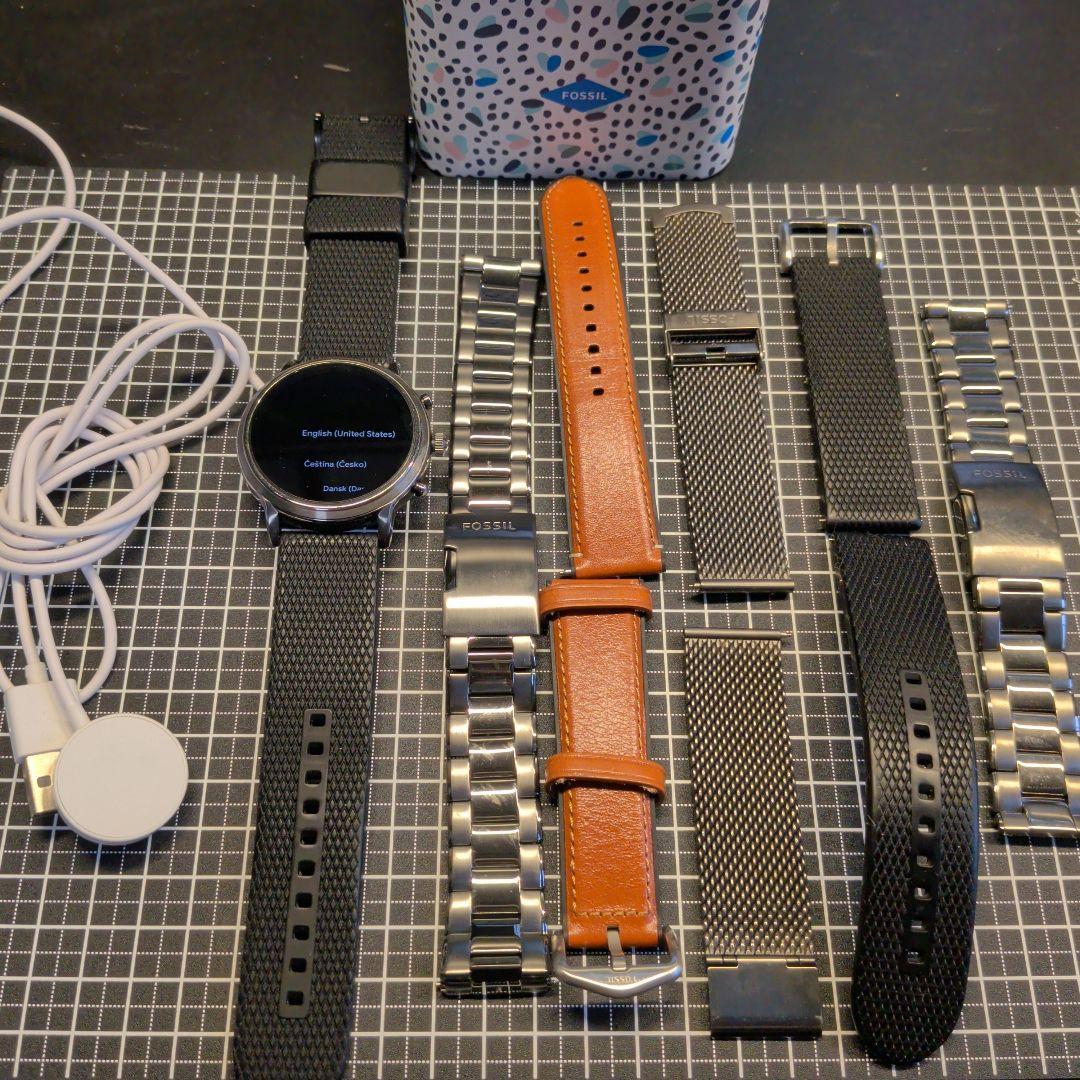 Used Fossil smart watch gen5 FTW4024 black