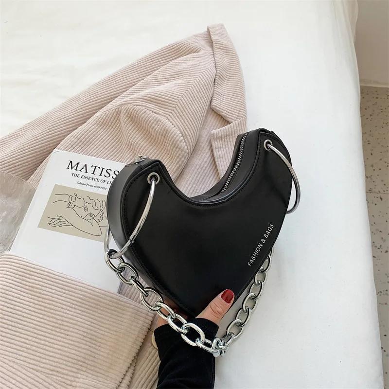 Designer Thick Chain Handbags Women Luxury Ladies Heart Shaped Shoulder Bag Cute Female Clutch Purse Fashion Love Underarm Bag