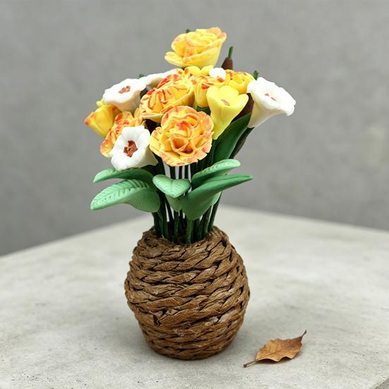 Dollhouse Potted Plant 1:12 Scale Hand-Kneaded Miniature Rattan Flower Pot with Lifelike Petals Leaf Veins Dollhouse Decor Accessory