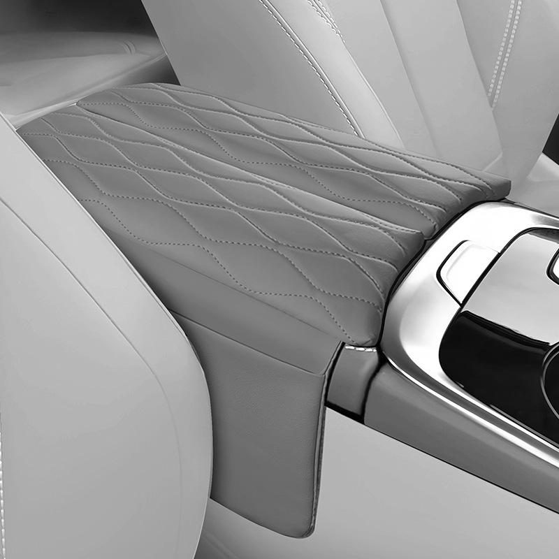 Central Armrest Protective and Elevation Pad for Dongfeng Fengxing TSEVO Yacht Thunder