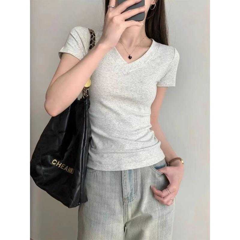 American Slim-fit Short-sleeved Inner with New Round Neck Front Shoulder Hong Kong Flavor Top Design Sense-shirt Women