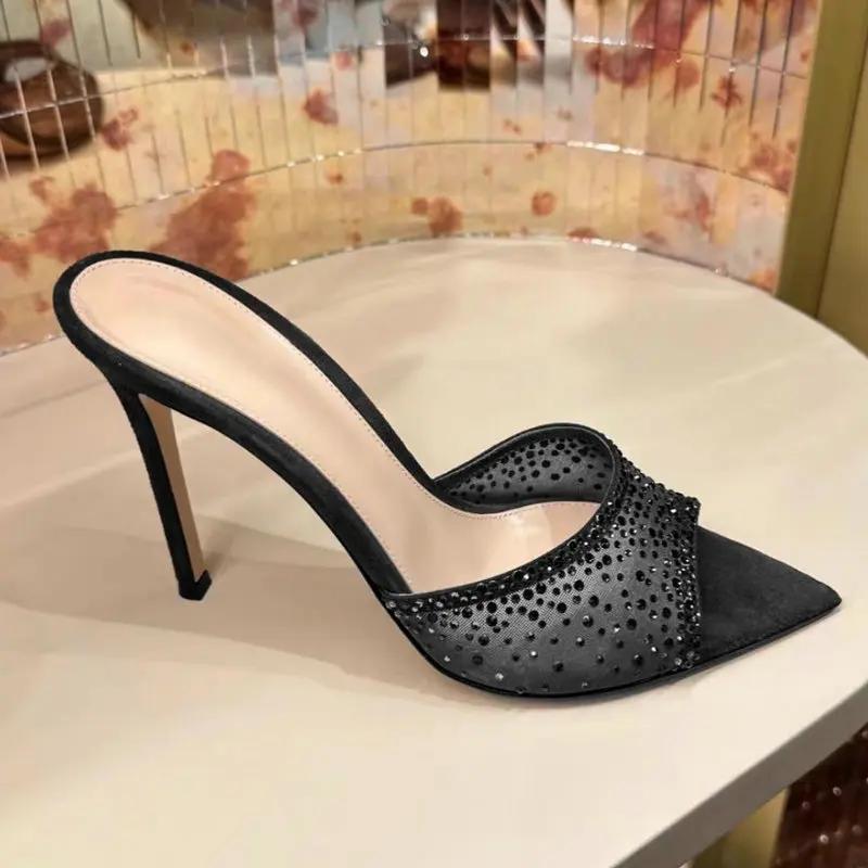 Franske Kvinners Sommer Utendørs Bruk Slides 2025 Nye Høyhælte Stiletter Spisse Tær Åpen Tå Tøfler