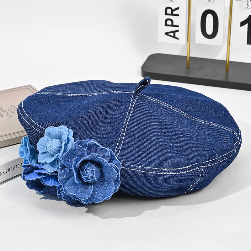 

Ретро шляпа женская летняя объемный цветок джинсовый берет, подчеркивающий лицо, маленькая шляпа художника с камелией Adjustable