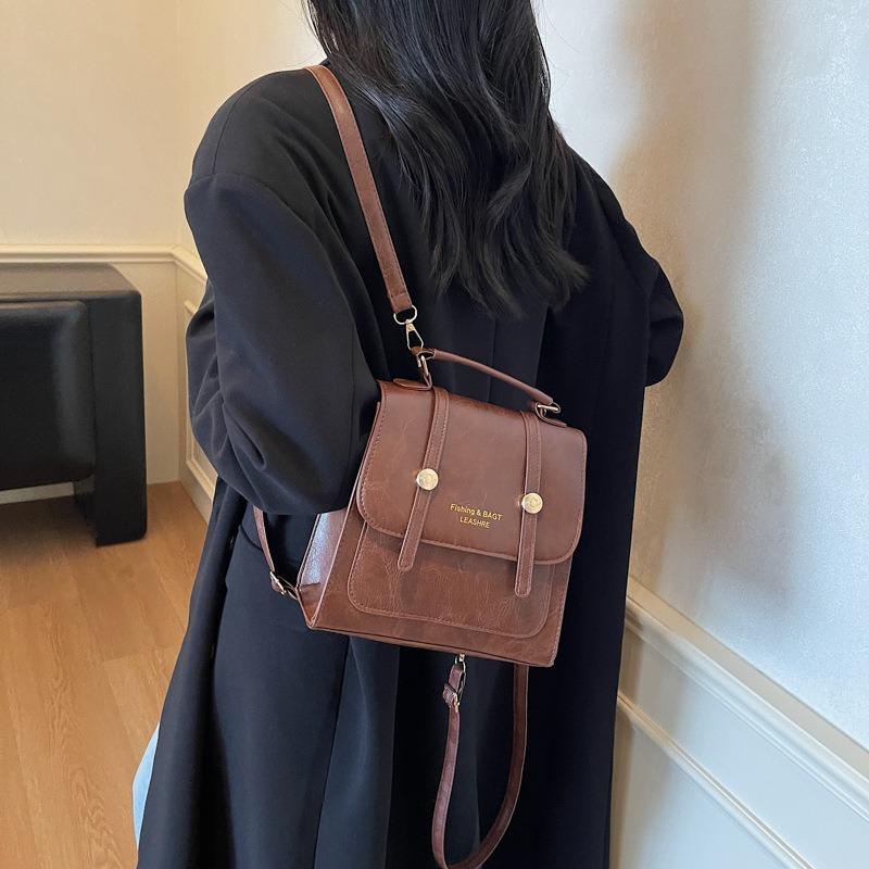 Retro backpack women's fashion niche casual portable student schoolbag trend lightweight travel backpack