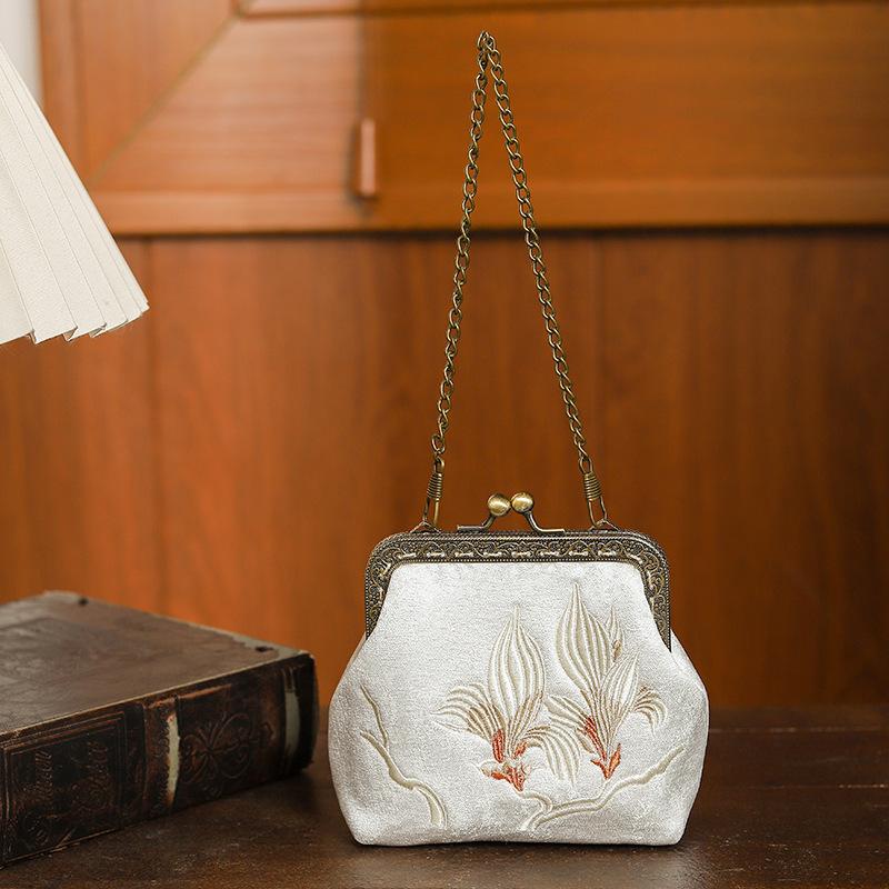 Embroidery Clip Lock Women's Coin Purse Retro Bifold Kiss Lock Small Wallet Simple Chains Lipstick Portable Pocket Clutch Bags