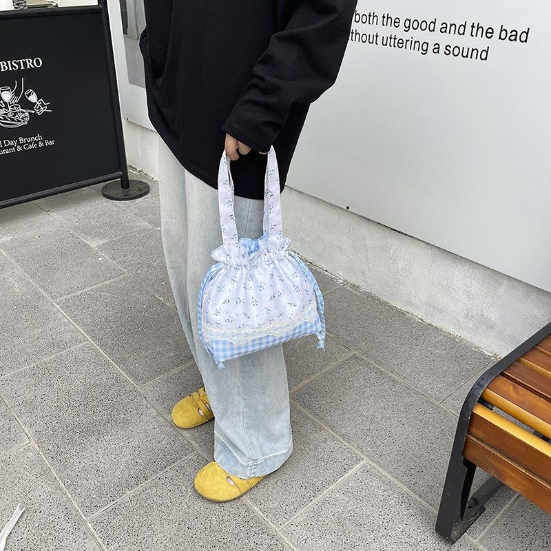 Drawstring Bento for Work, Summer Leisure, Literary and Artistic Work, Fresh Small Cloth Bag, Handbag, Lightweight Floral Bag