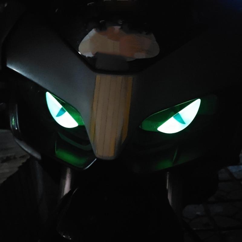 Kompaktes Nachtlicht 3D Teufelsaugen Aufkleber Motorrad Elektroroller Modifizierte Dekorative Frontaufkleber Windschutzscheibenaufkleber