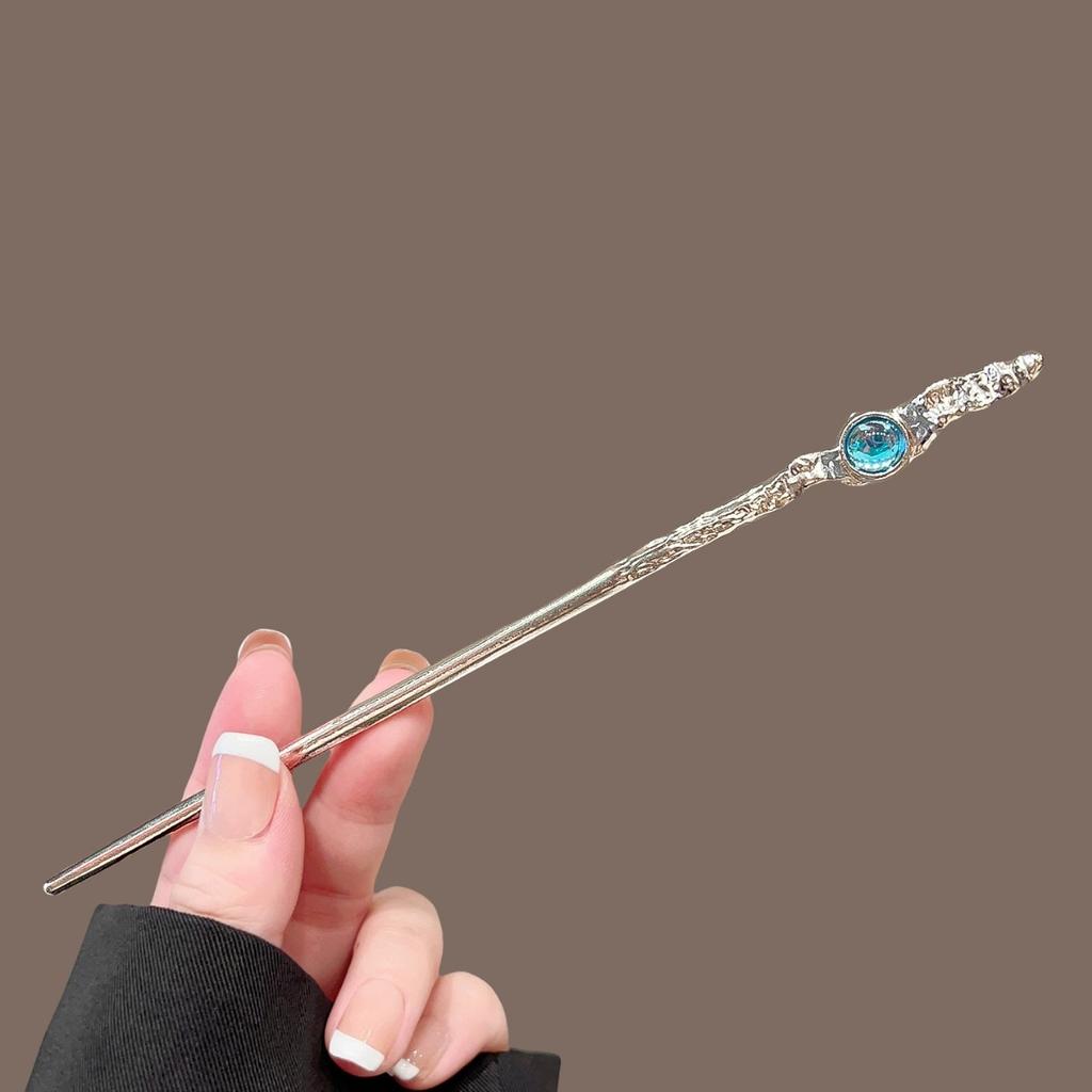 2 Stück Luxuriös Elegant Gold Mini Krallenclip Damen Set Funkelnde Diamanten Geeignet Alltagskleidung Geflochtenes Haar Modischer Kopfschmuck