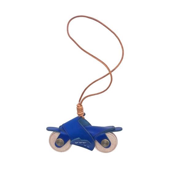 Motorcycle Bag Pendant Faux Leather Mini Motorcycle Backpack Charm Handmade Decorative Keychain Charm Gift