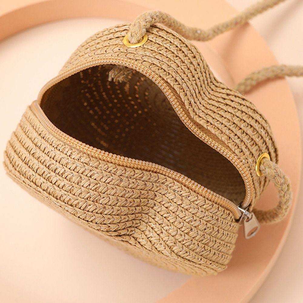 High Quality Woven Straw Shoulder Bags Cute Travel Crossbody Bag Lightweight Heart Shape Beach Bag for Children