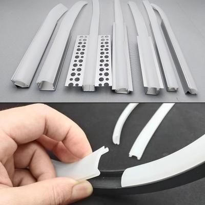 Zakrzywiona Aluminiowa Pokrywa Profilu LED Elastyczny Silikonowy Dyfuzor Kanał w Kształcie U Sztywna Listwa Świetlna DIY Klosz Wymień Akcesoria