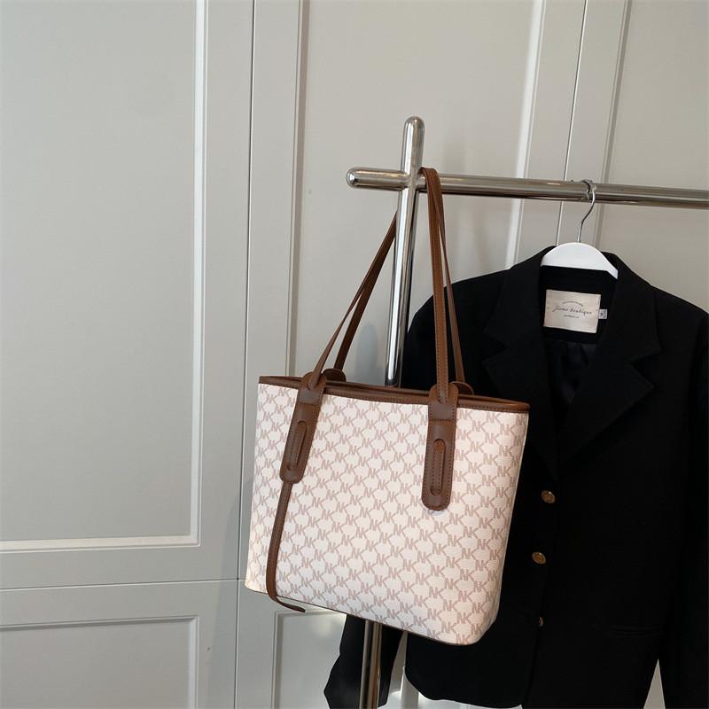 Retro Pu Tote Bag For Women With Large Capacity And Zipper Closure Perfect For Daily Use