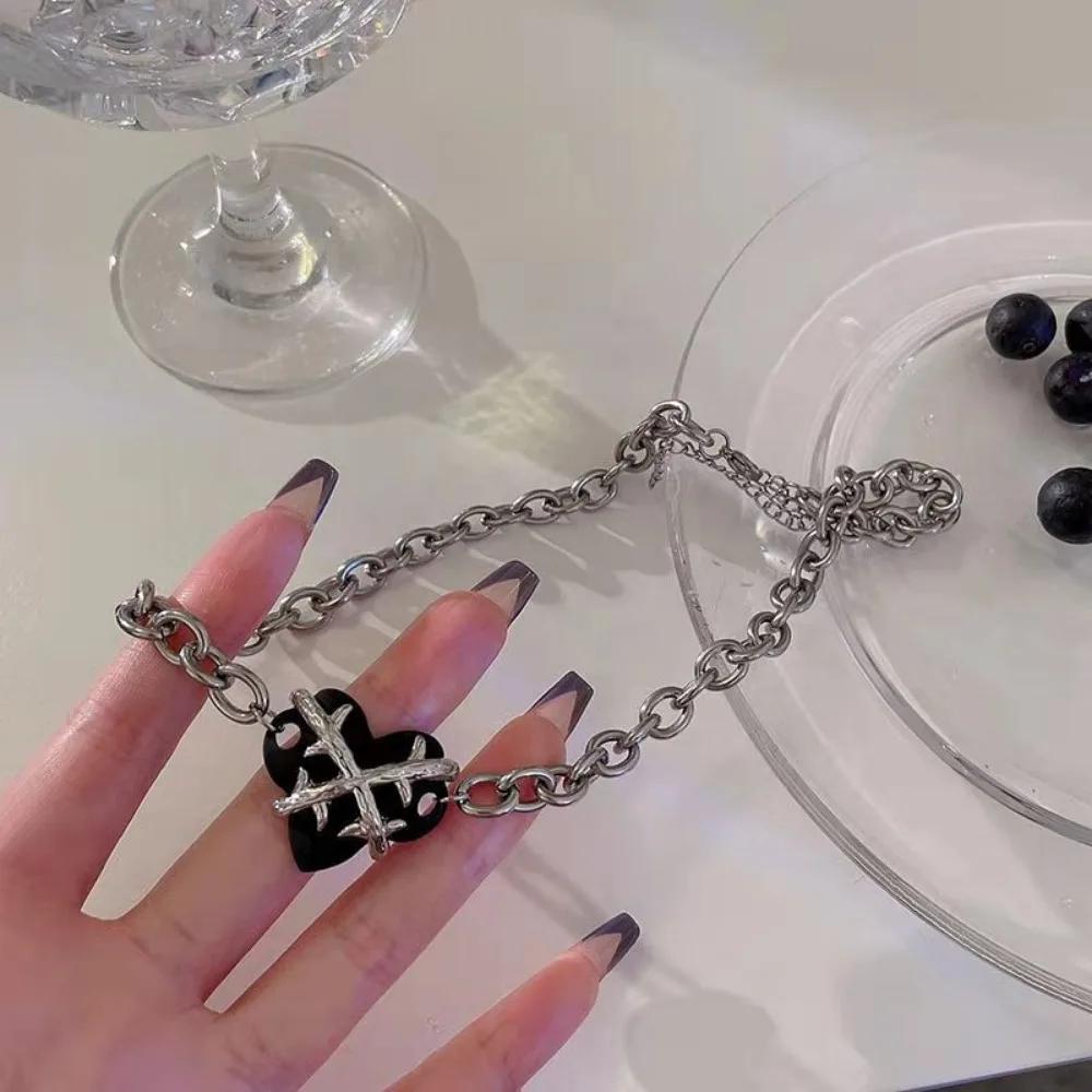 Gothic Black Love Choker Punk Thick Chain Clavicle Bracelet Necklace For Women Men Retro Fashion Jewelry Trendy Accessories Gift